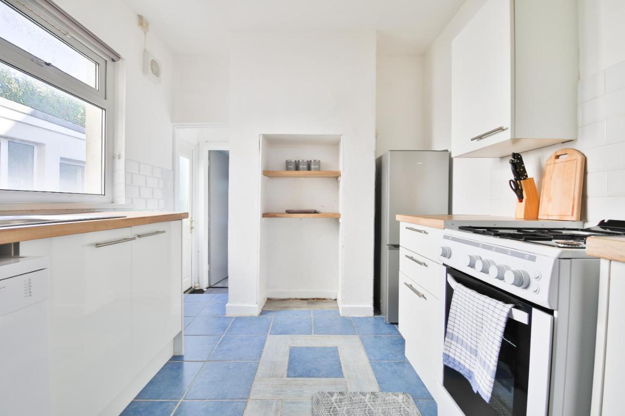 Spacious 3 Bedroom Close To Cardiff City Centre Luaran gambar